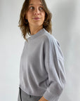 FFC - 12039 | 1088 - Kastenförmiger Pullover mit 3/4-Ärmeln - Stein