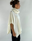 Anneclaire - D0861 201 - Cape-Pullover mit losem Kragen - Off-White