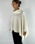 Anneclaire - D0861 201 - Cape-Pullover mit losem Kragen - Off-White