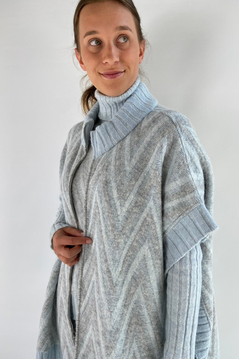 D'exterior - 59301 azzurro - Capevest rits V-patroon - lichtblauw