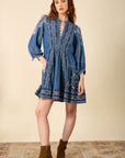 Lichte chambray-jurk van Hale Bob met broderie, 3/4 mouwen en een zwierige rok.