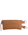 Marie Martens – Coachella – gesteppte Gürteltasche – Kamel