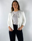 Korte gebreide vest van Anneclaire in wit