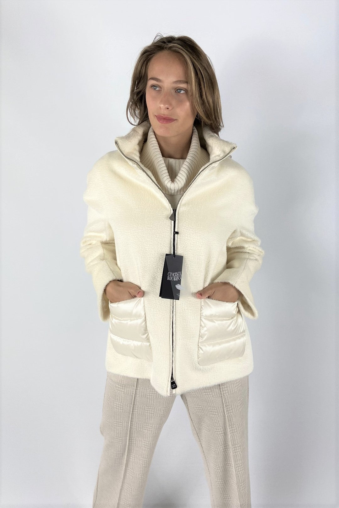 Cinzia Rocca - U462001 - Mantel kort nylon kraag