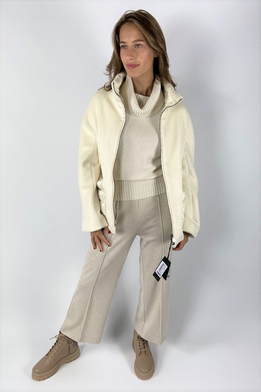 Cinzia Rocca - U462001 - Mantel kort nylon kraag