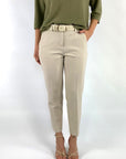 Geklede broek model Krystal van Cambio met tapered fit, normale taille, knoop- en ritsluiting