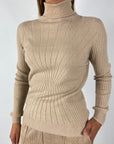 D.Exterior - 61071 | 12 - Pull rolkraag motief - beige