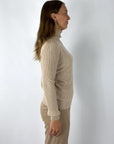 D.Exterior - 61071 | 12 - Pull rolkraag motief - beige