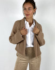 Stijlvolle gebreide cardigan met sjaalkraag uit de herfstcollectie van FFC.