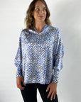 Hemisphere - 242FARATA6 - Hemdbluse mit viktorianischem Print - blau