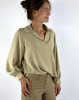 Hemisphere 26202SAMIR-5 shirtblouse ballonmouwen – Light Olive