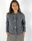 Anthracietkleurig uxueus kort vestje in alpaca mix.