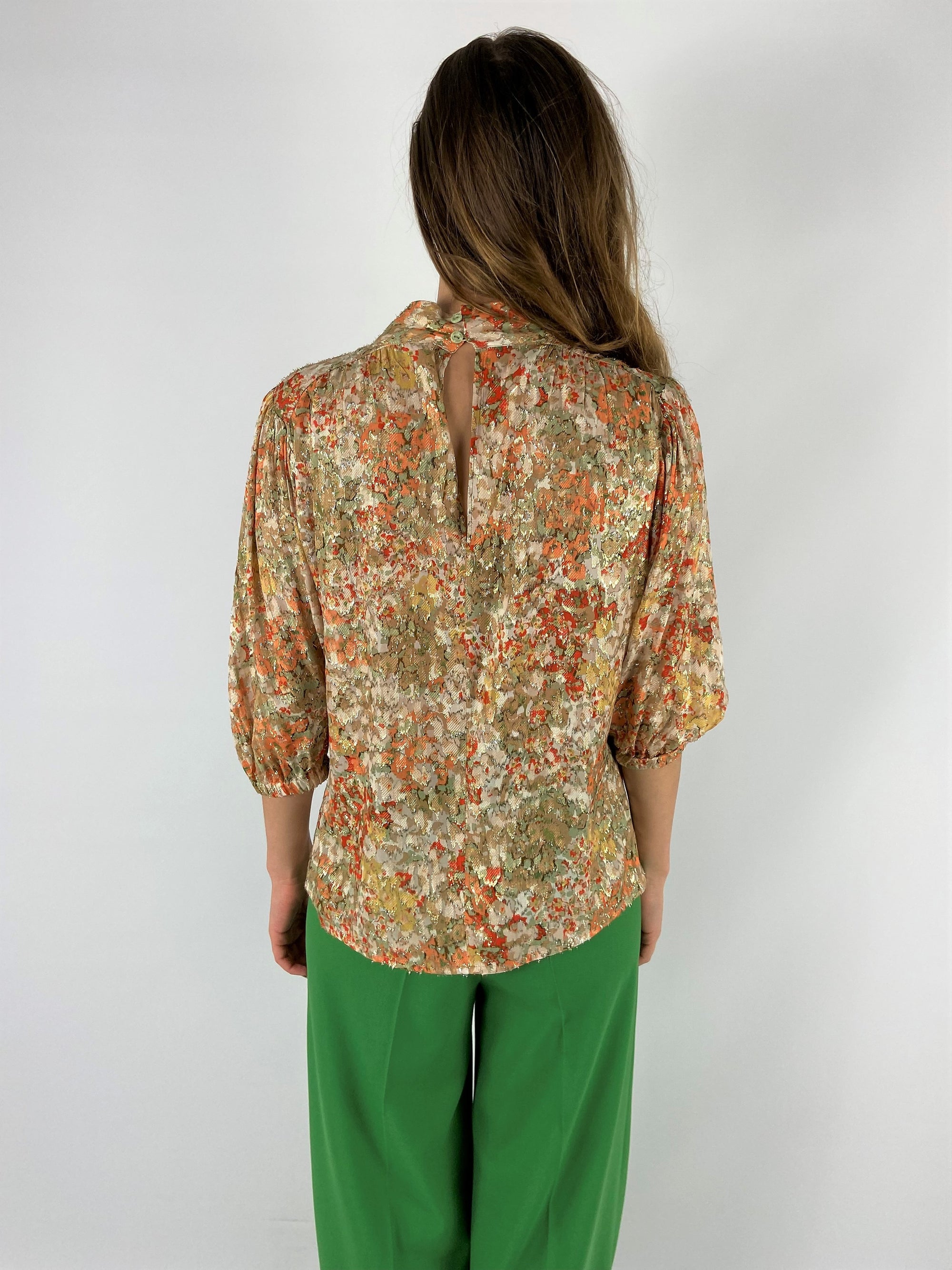Just Eve - Emilie Mint - Bloes sleutelkraag lurex bloem - oranje mint