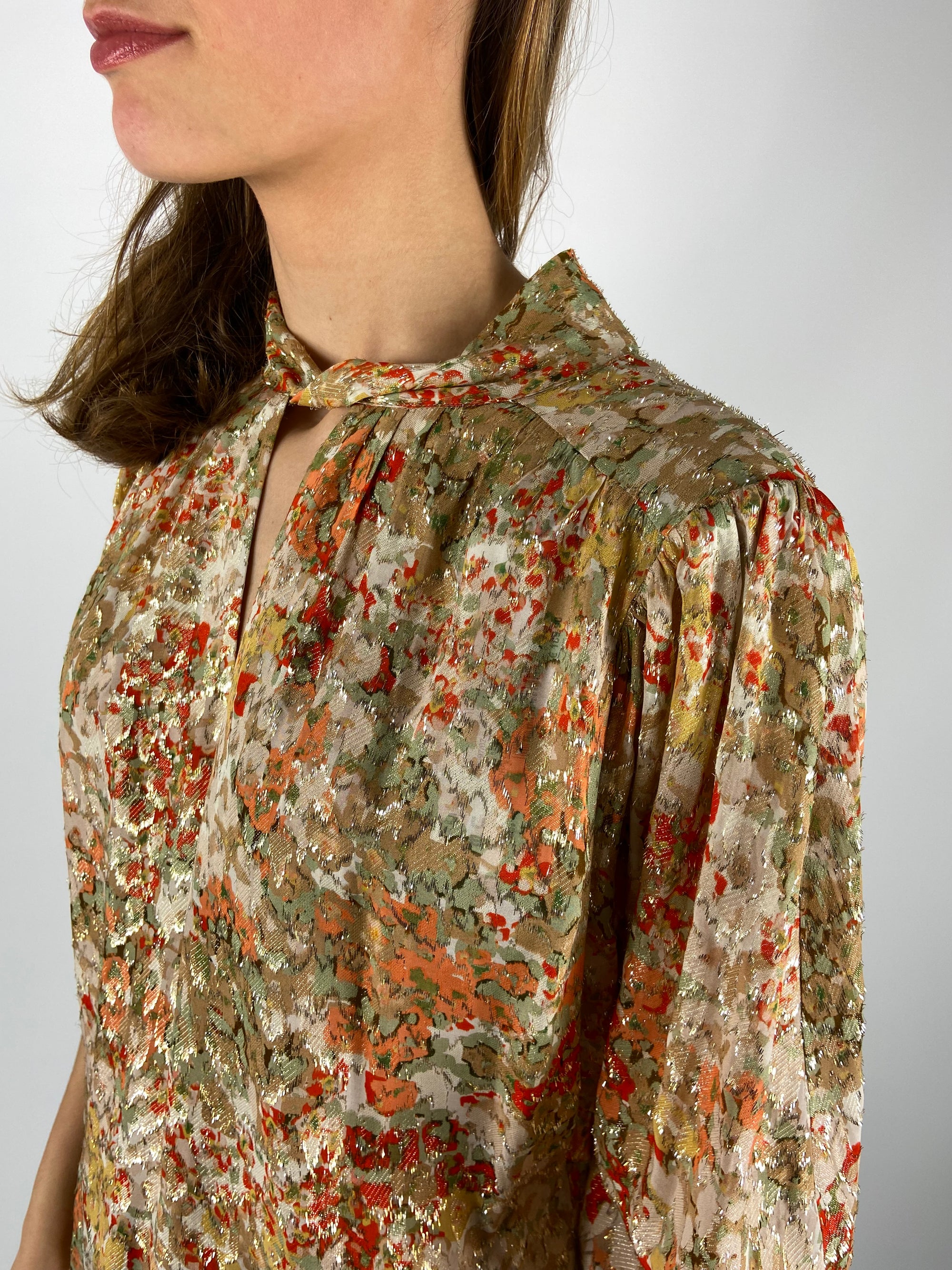 Just Eve - Emilie Mint - Bloes sleutelkraag lurex bloem - oranje mint