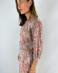 Just Eve - Celilia dust blue - Langes Kleid mit floralem Lurex-Print - rosa blau