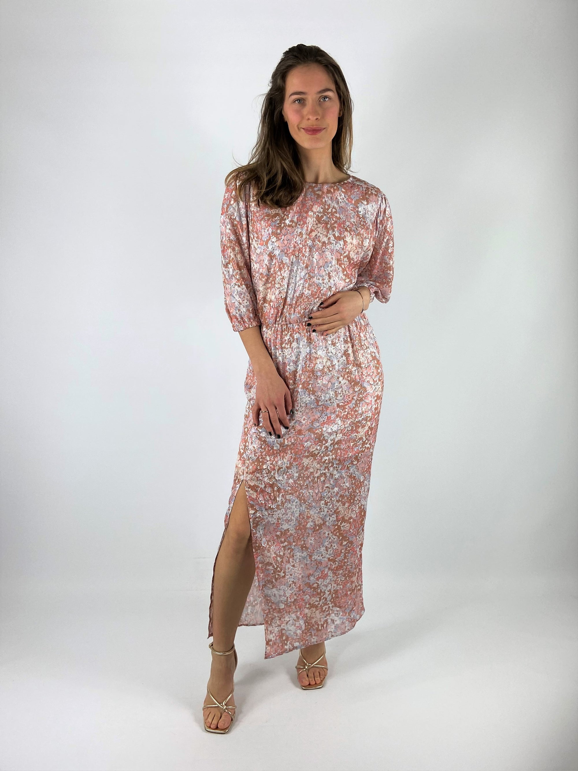 Just Eve - Celilia dust blue - Kleed lang floral lurex print - roze blauw