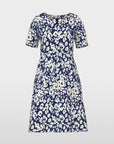 BC2115J41 Marc Cain korte jurk in Midnight Sail met all-over dierenprint, V-hals en A-lijn pasvorm