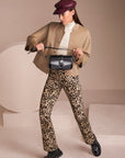 Oversized wolmix bomberjack met drukknopen en manchetten