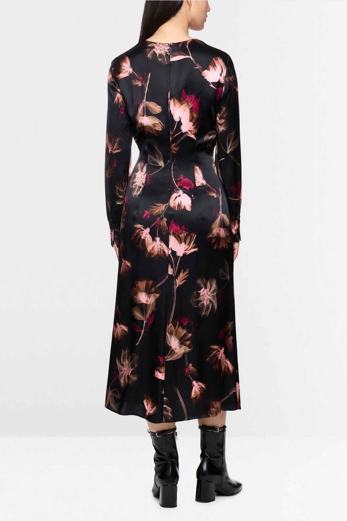Marc Cain - ZC 21.10 W28 | 900 - Jurk zijde bloemenprint - zwart roze