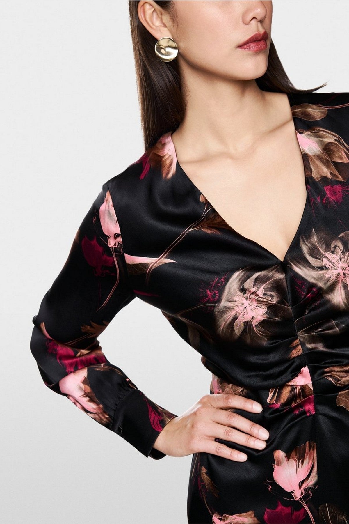 Marc Cain - ZC 21.10 W28 | 900 - Jurk zijde bloemenprint - zwart roze