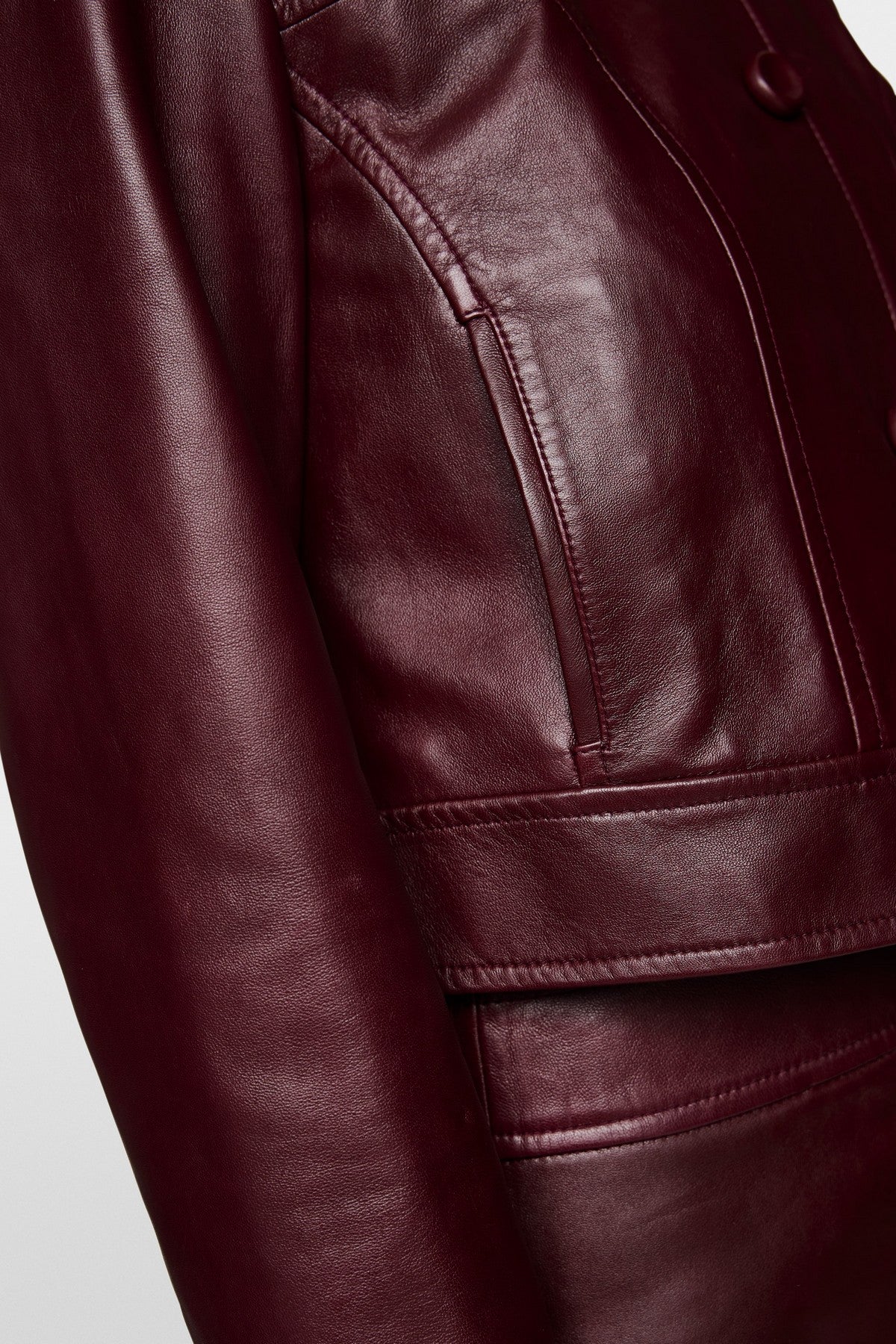Marc Cain - ZC 31.01 L01 | 294 - Kort leren jasje - burgundy