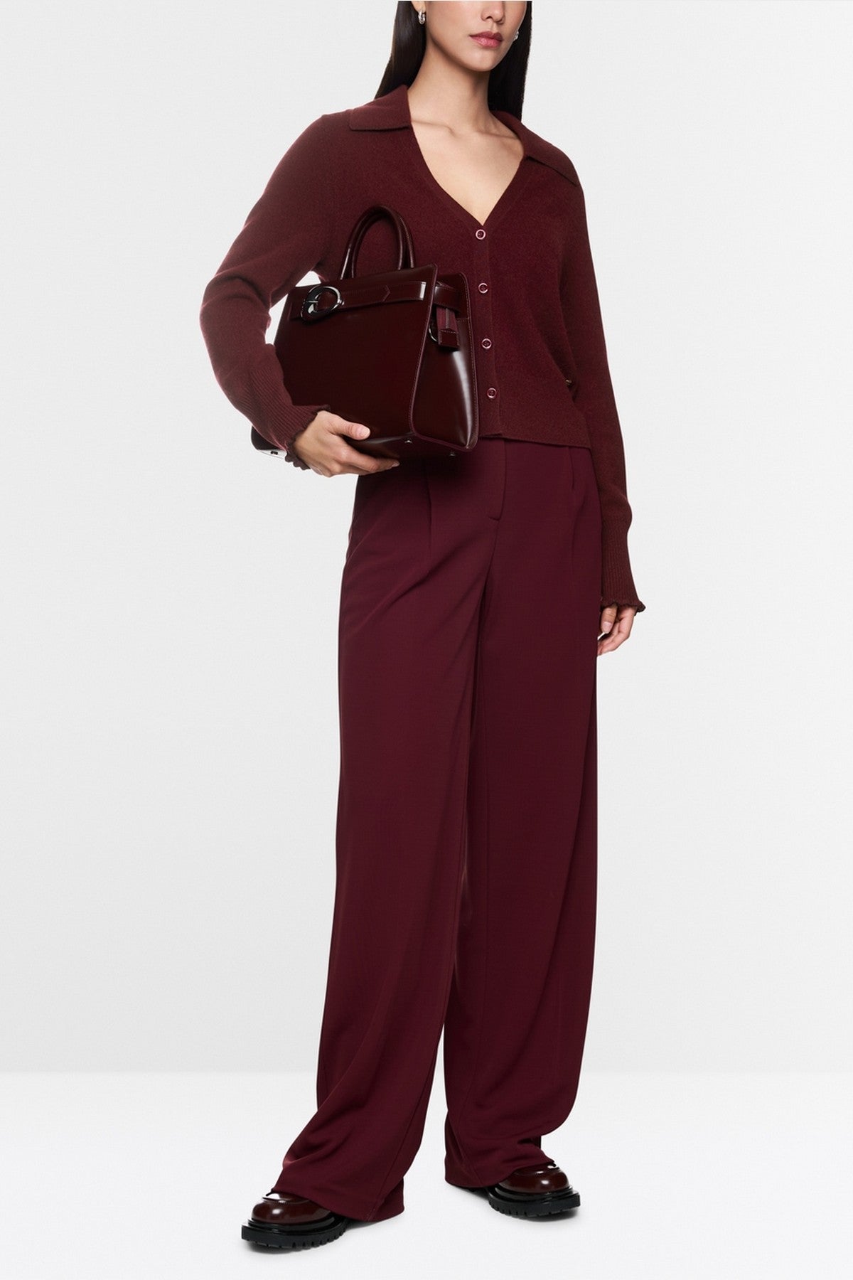 Marc Cain - ZC 39.12 M68 | 294 - Gillet kort cashmere - burgundy