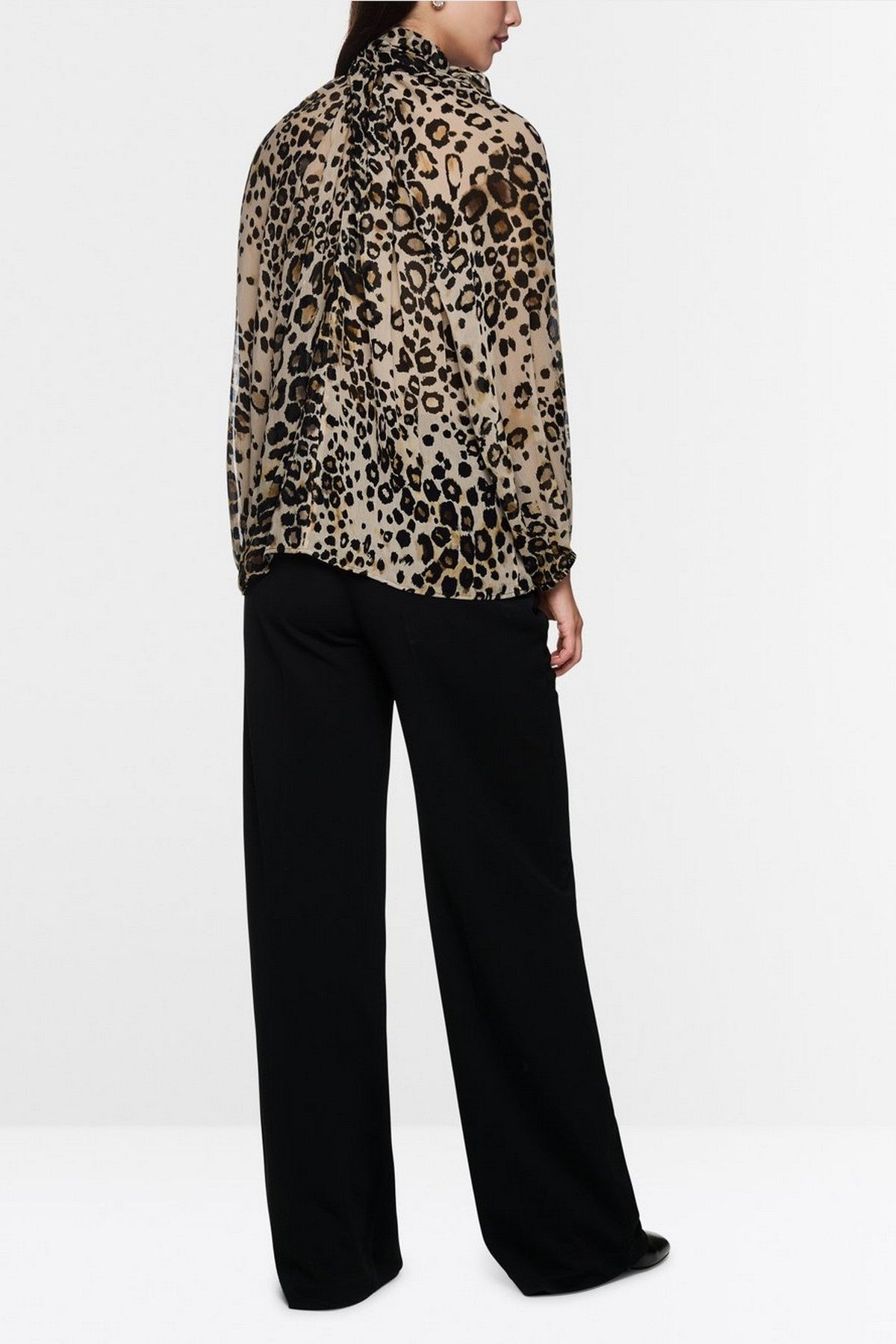 Marc Cain - ZC 51.13 W27 | 606 - Bloes strik luipaardprint - soft cappuccino