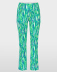 Marc Cain Collections broek FORLI in bright jade met moderne confettiprint.