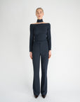 Oscar The Collection Aimée Body in Indigo Jean Blue met off-shoulder hals en halterkraag