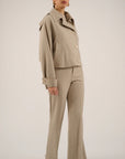 Damesbroek van Oscar model Baume in beige.
