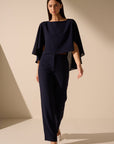 Oscar The Collection - Shane Top - Cape-Bluse mit U-Boot-Ausschnitt - Marineblau