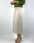 P05186 Peserico lange uitlopende rok met zijsplitten.