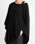 Vince - CAK10794VNC - Poncho Kaschmir Rückseite - Schwarz