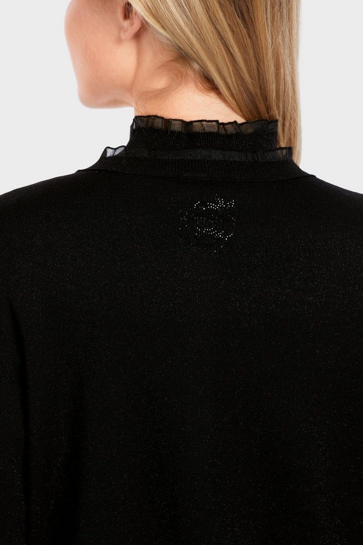 Marc Cain - VC 39.33 M65 | 900 - Gillet kort knoopjes - zwart