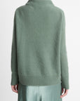 Vince - VS87978597|376 - Pull opstaande kraag cashmere - lindegroen