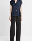 Vince - V968412709 - Ärmelloses Seidenpoloshirt - Küstenblau