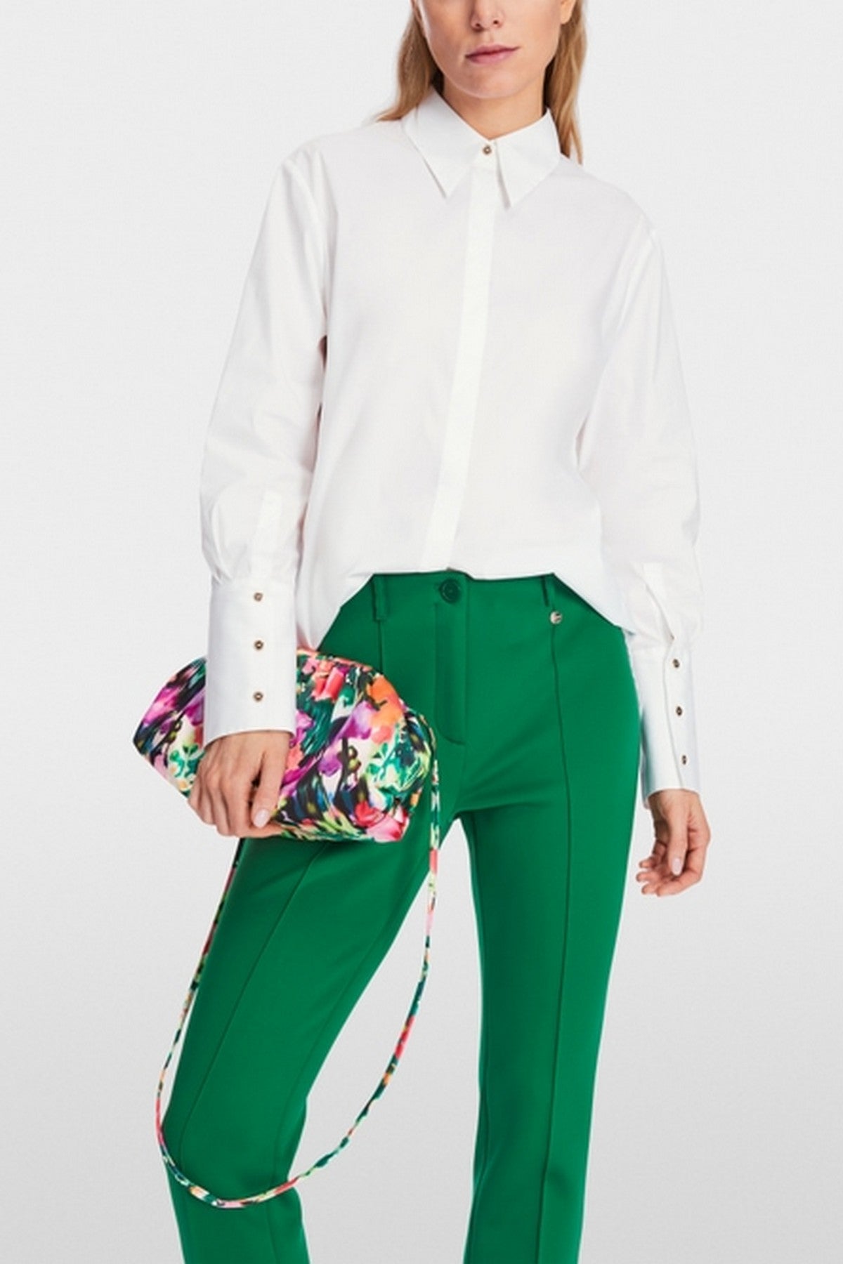 Marc Cain Collections - XC 51.04 W71 | 100 - Blouse met brede manchetten wit