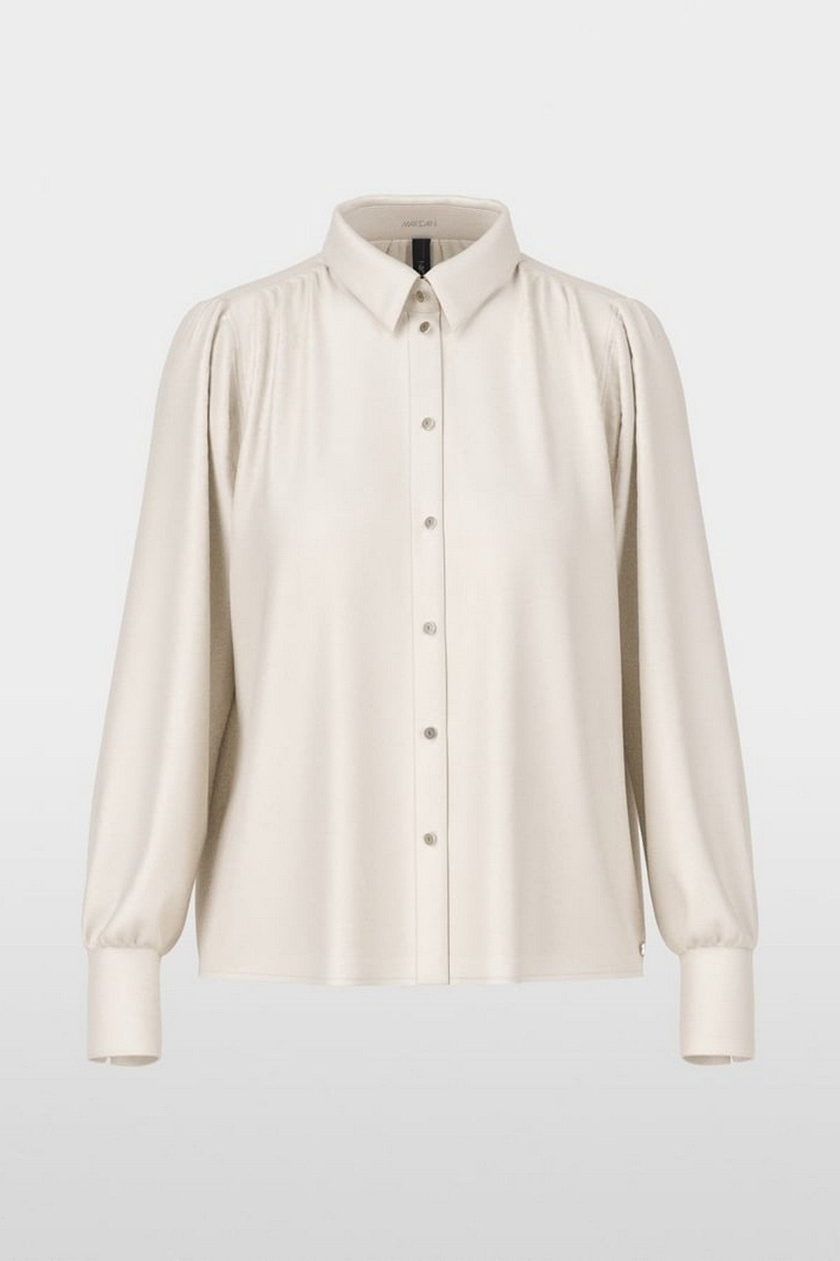 Overhemdblouse van Marccain met smalle schouders, wijde kimonomouwen en geplooid volume aan schouders en kraag
