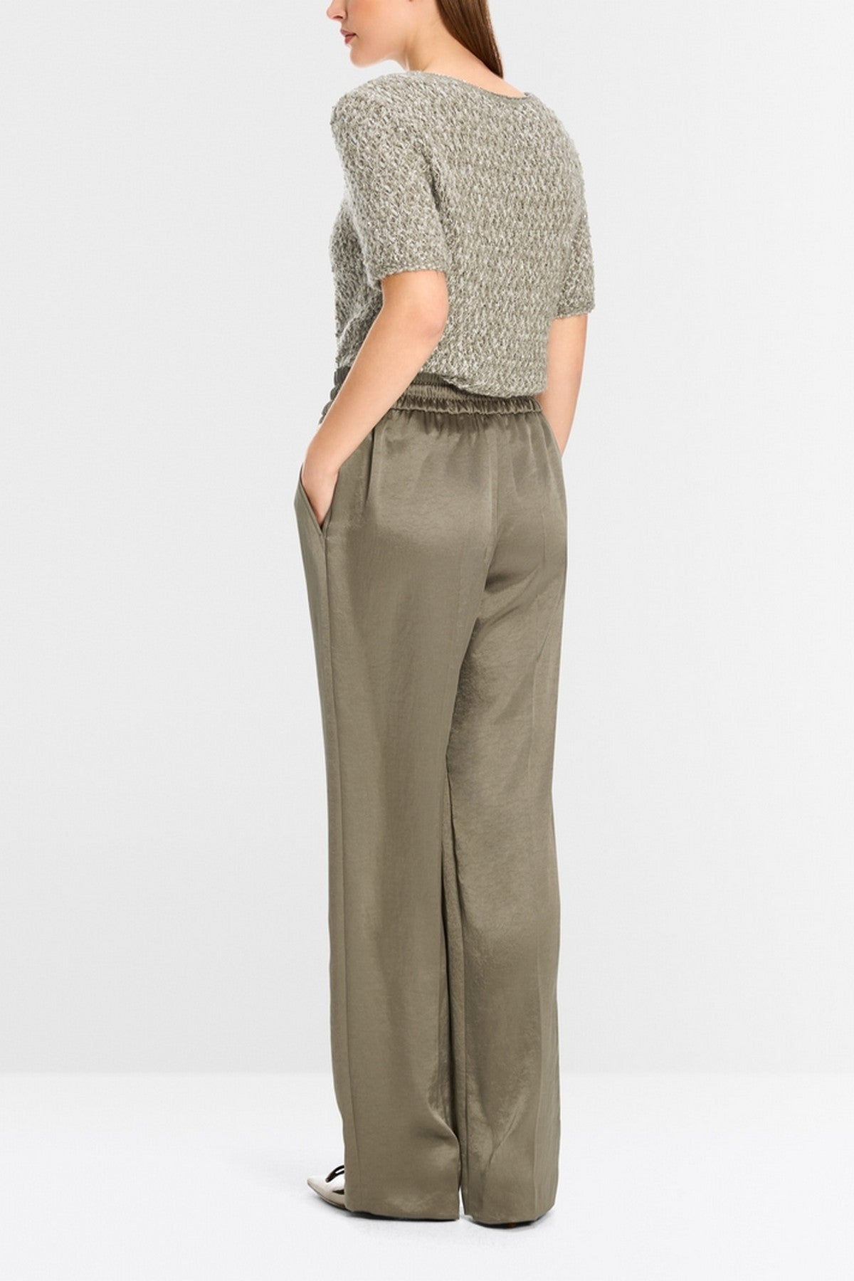 Marc Cain - YC 81.20 W46 | 581 - Broek glanzend - sage powder