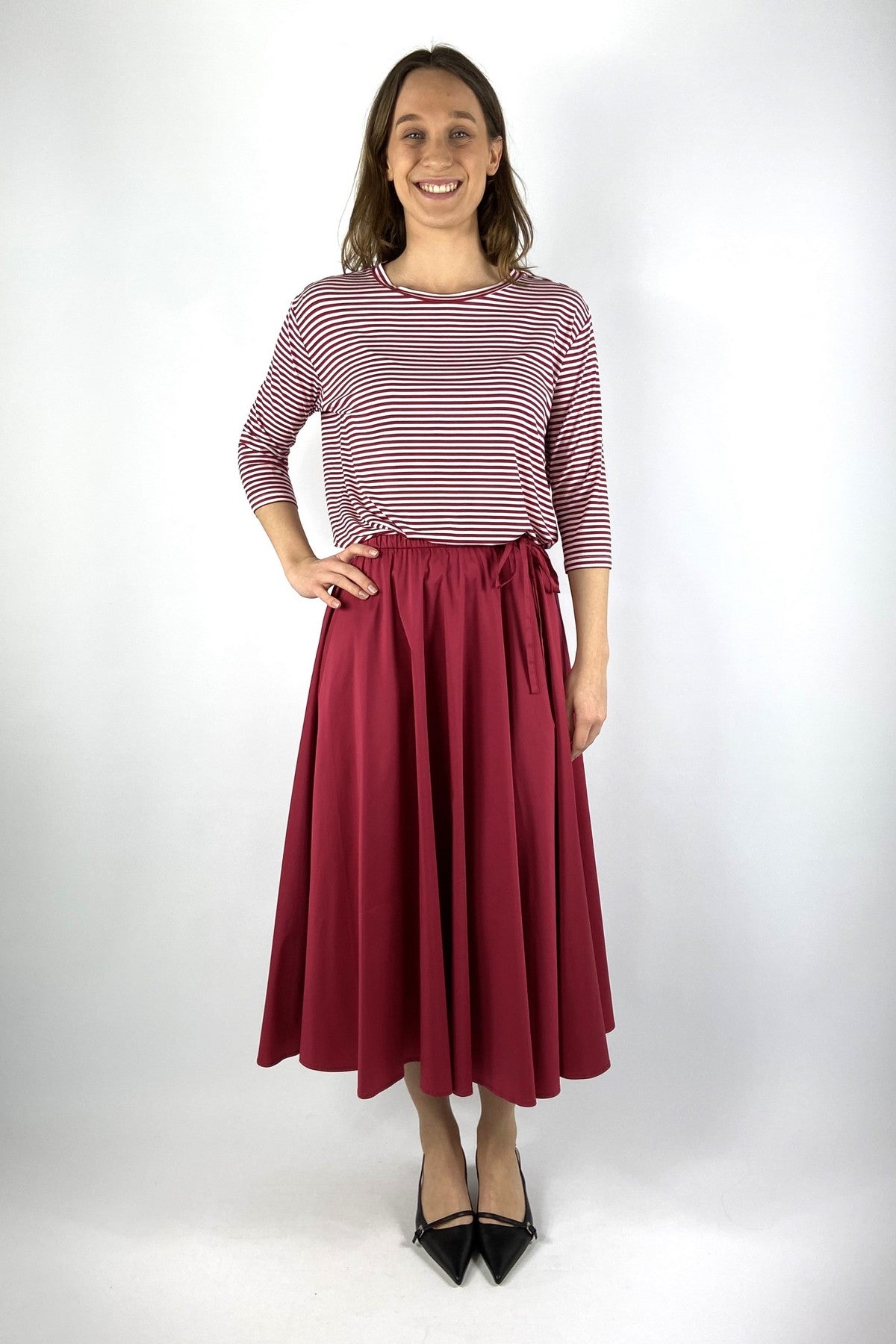 15508 FFC shirt met 3/4 mouwen en granaatrood witte horizontale strepen.