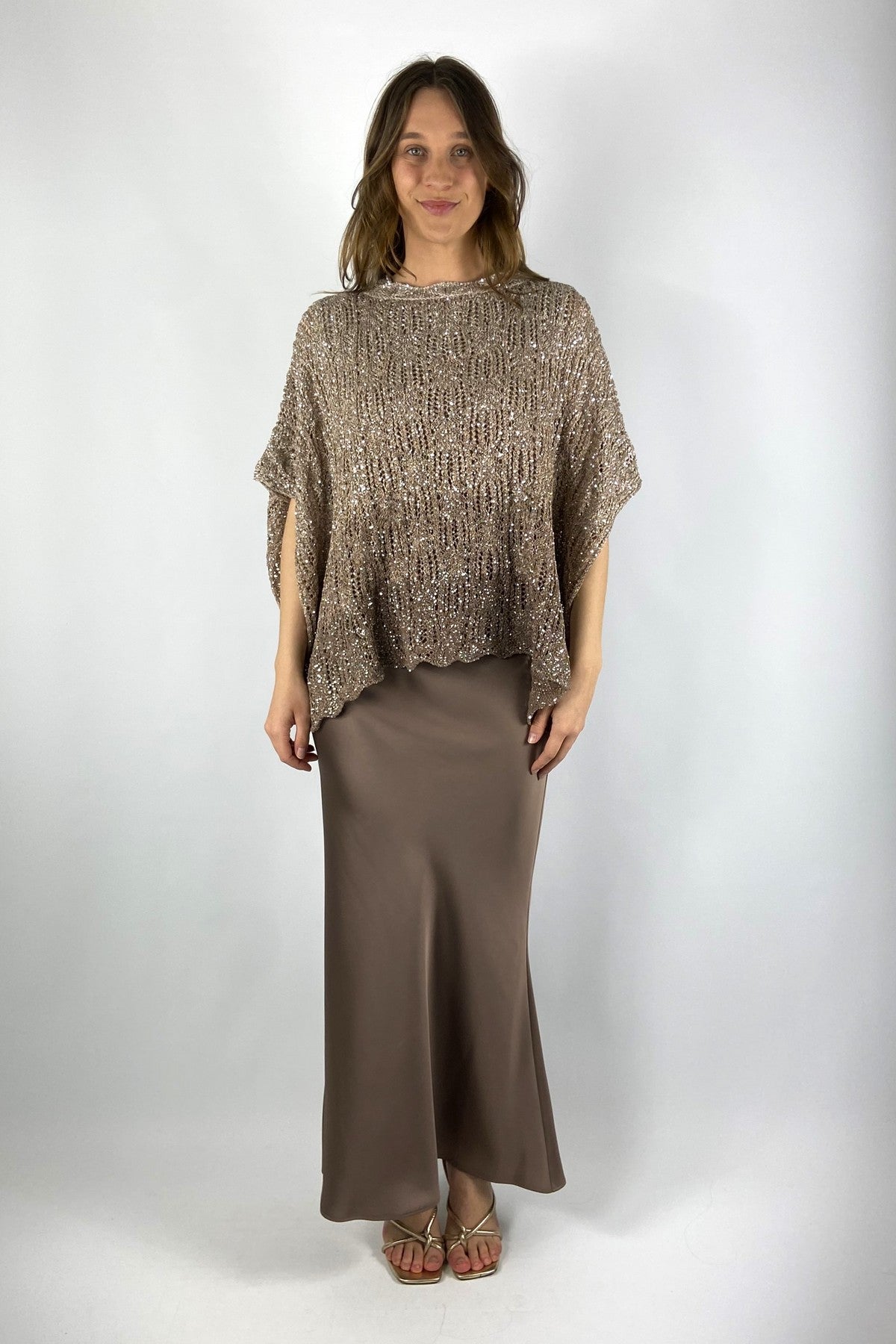 62208 6 D.Exterior capepull dégradé mokka met micro-pailletten en gegolfde rand