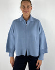 Anneclaire D1822 capevest met rits – Doveblauw