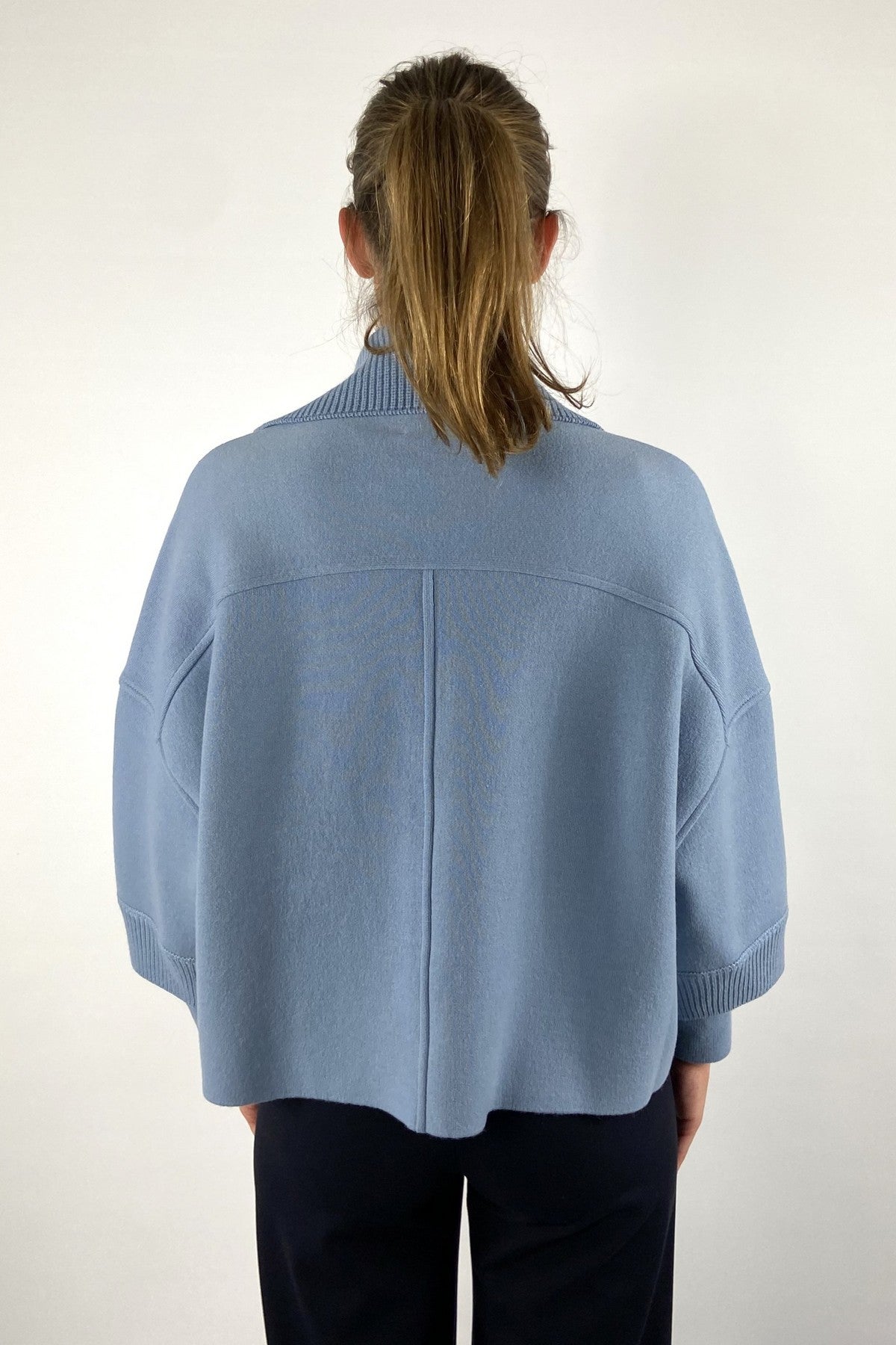 Anneclaire D1822 capevest met rits – Doveblauw