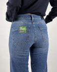Cambio wide-leg jeans in Medium Blue met hoge taille en comfortabele stretchdenim