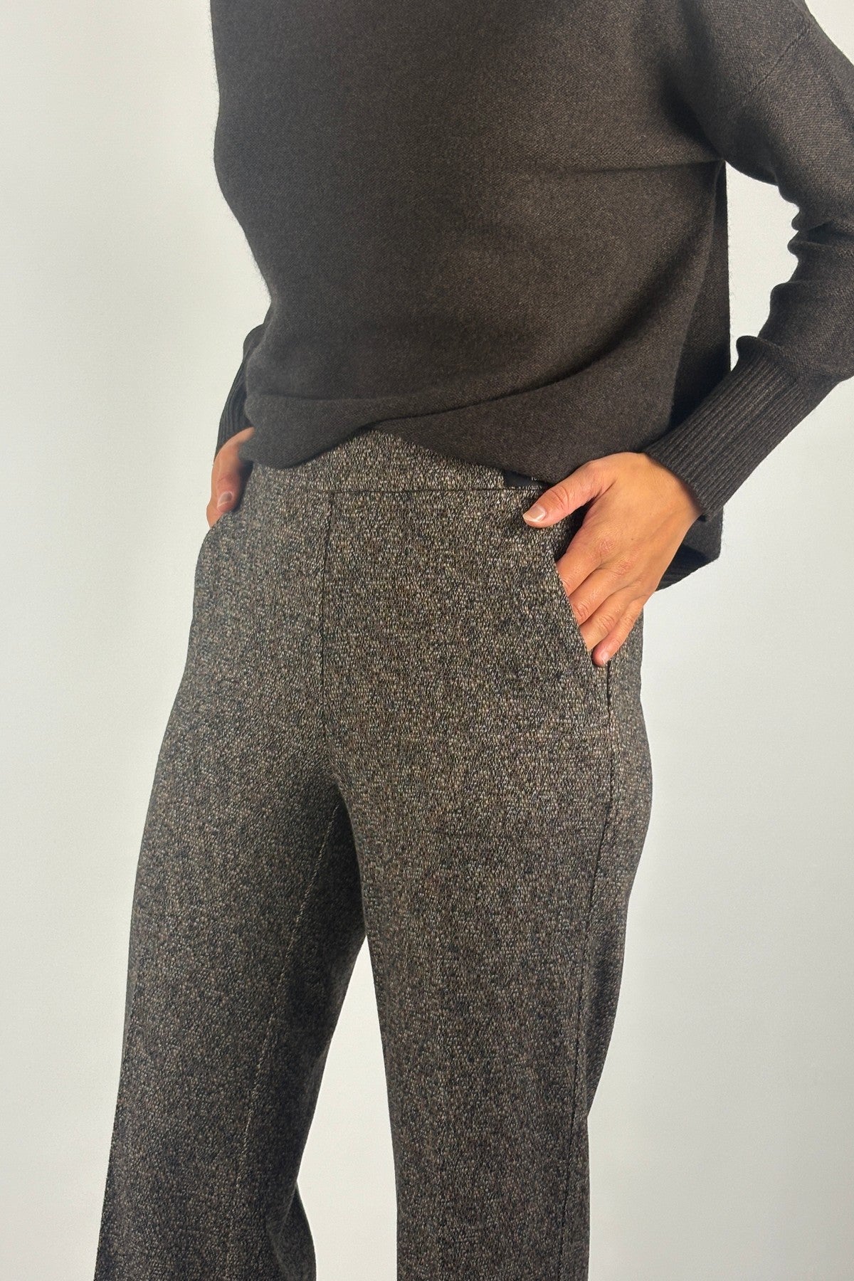 Cambio Ava Utility broek in tweed jersey met wijde pijpen – Black Olive