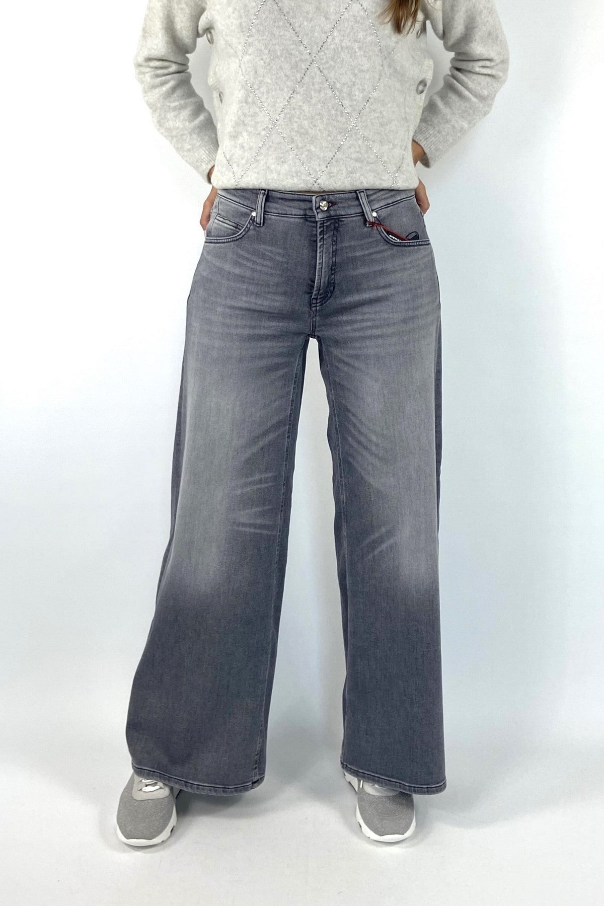 Cambio jeans palazzo in lichtgrijs wassing met brede pijpen.