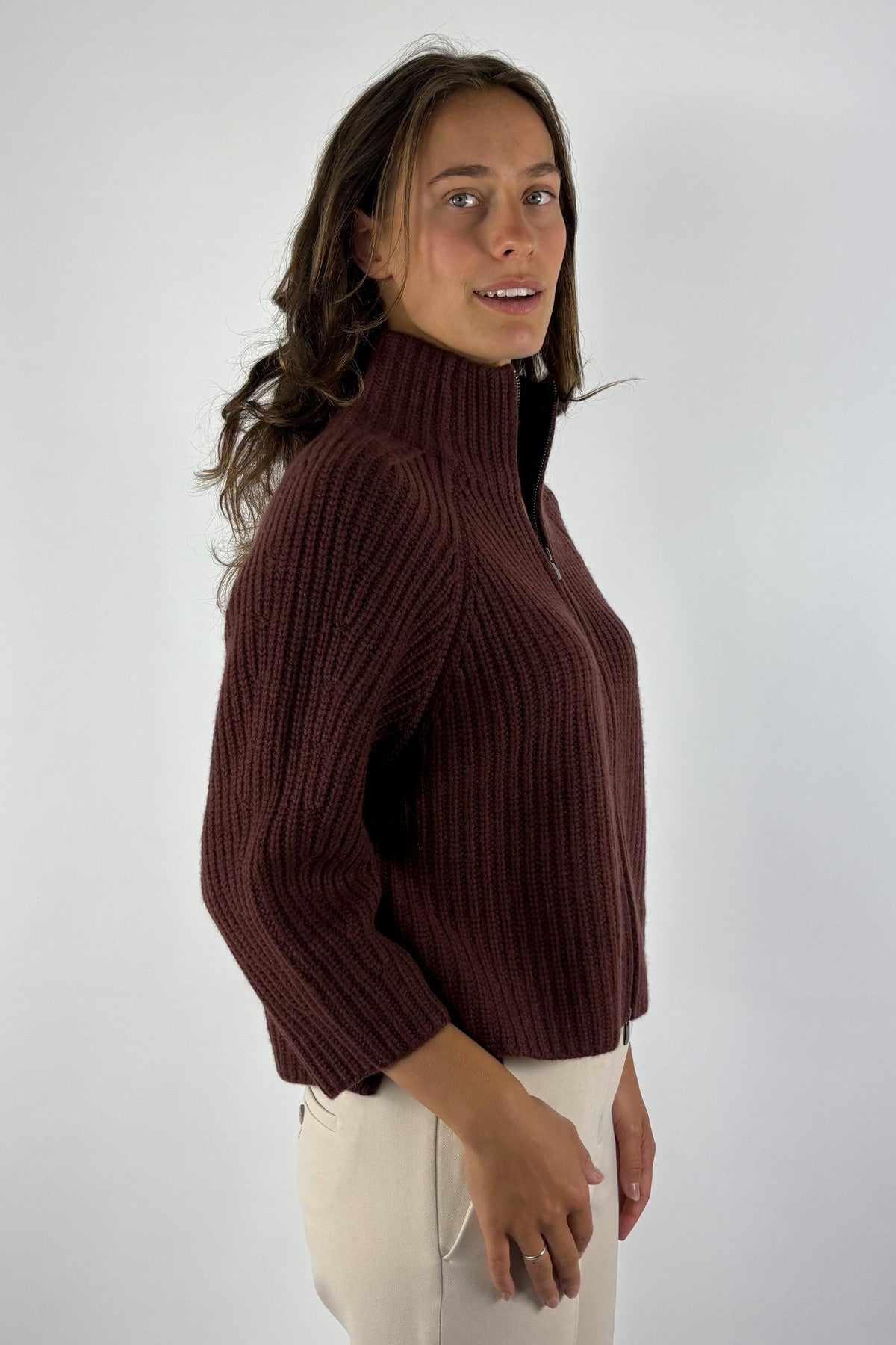 FFC Fashion 16016 vest wol &amp; kasjmier met tweewegrits – Marone