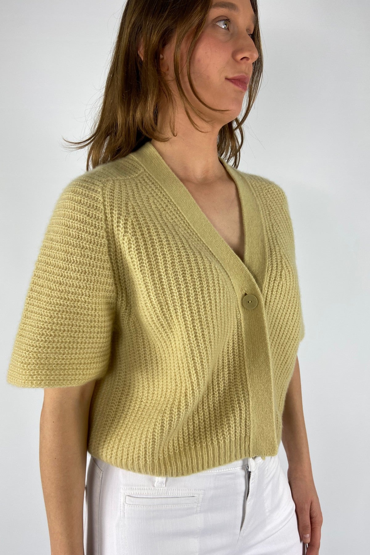 261C526-17-Hemisphere close-up van de luxe cashmere-katoen mix in 5gg ribgebreide structuur. Snelle levering in NL, BE en DE.