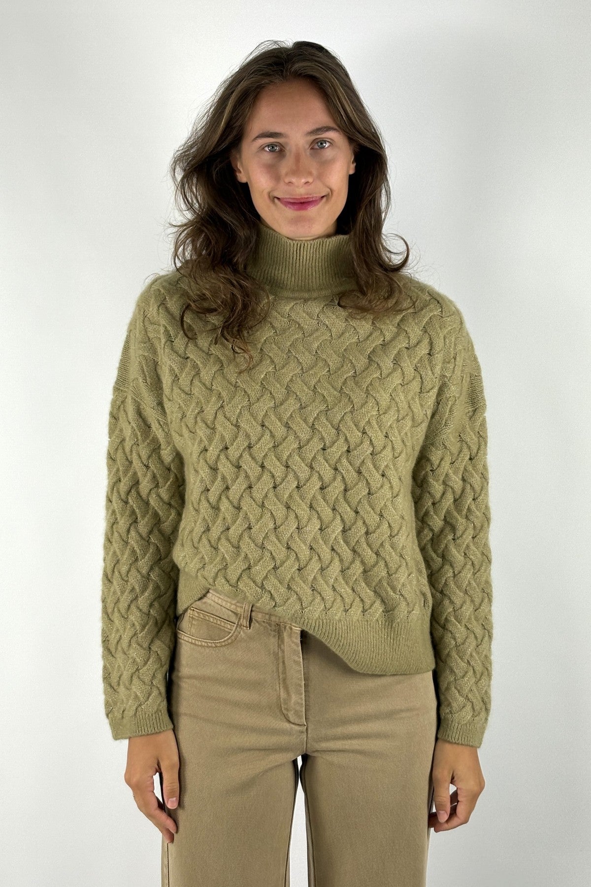 Hemisphere pullover met opstaande kraag en structuurbrei – Prairie Sand
