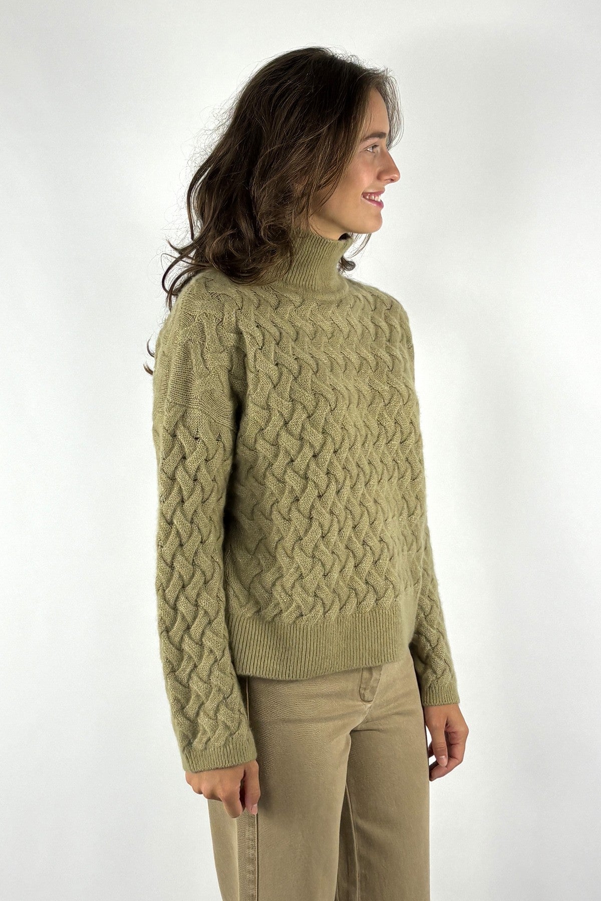 Hemisphere pullover met opstaande kraag en structuurbrei – Prairie Sand